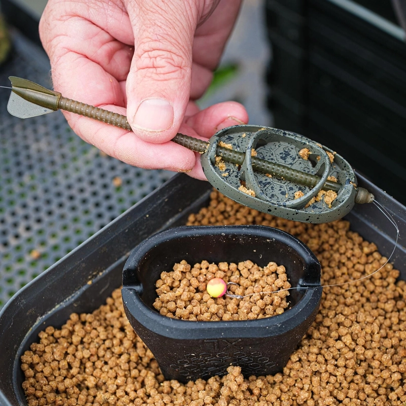 Matrix Method Feeders XL Distance